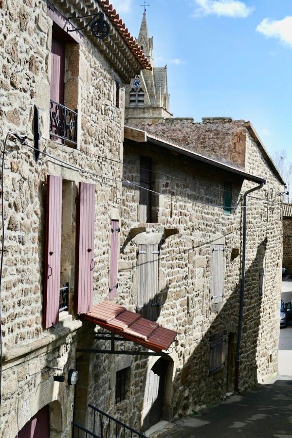 Des Ecoles Apartment