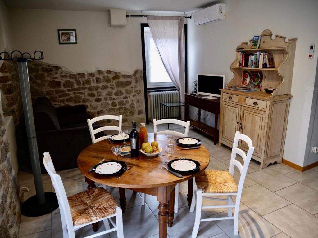 Apartment Des Ecoles